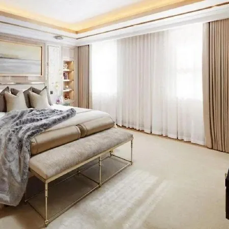 Schaepman Modern Spacious Apartment